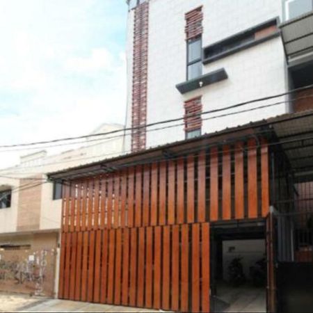 Kamar Keluarga Duri Kosambi Hotell Jakarta Eksteriør bilde