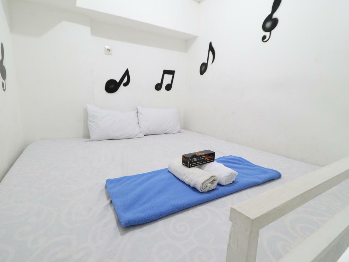 Kamar Keluarga Duri Kosambi Hotell Jakarta Eksteriør bilde